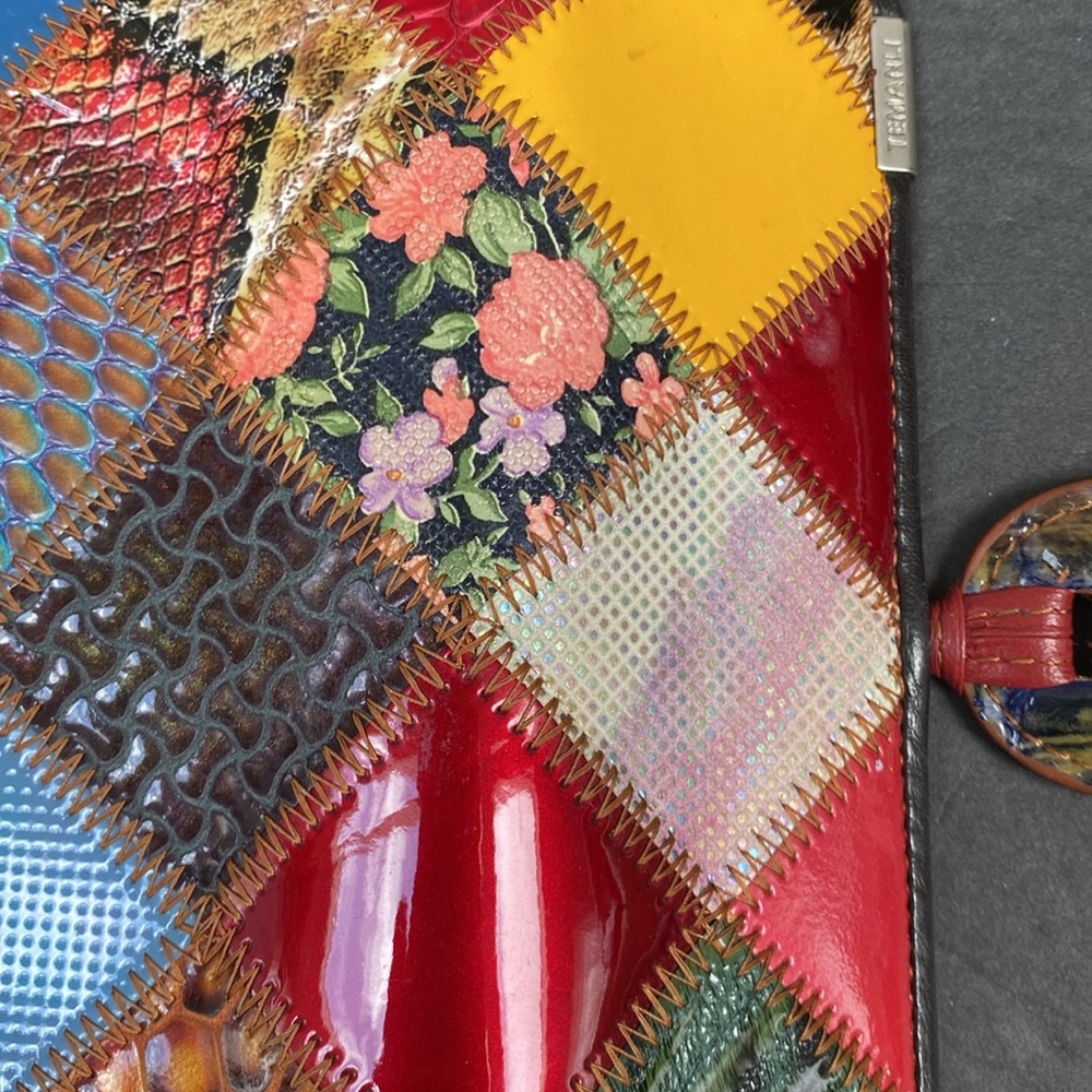 patchwork leather trifold wallet pen mark callout otherwise perfect condition - Picture 11 of 15